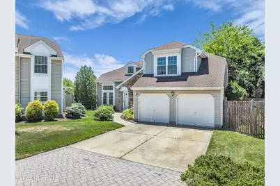 37 Citation Drive, Freehold, NJ 07728 - Photo 2