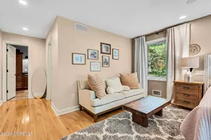 127 Telegraph Hill Rd S, Holmdel, NJ 07733 - Photo 22