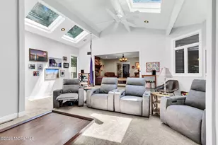 127 Telegraph Hill Rd S, Holmdel, NJ 07733 - Photo 14