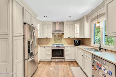 127 Telegraph Hill Road S, Holmdel, NJ 07733 - Photo 6