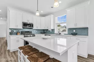 211 Kearney Ave, Seaside Heights, NJ 08751 - Photo 10