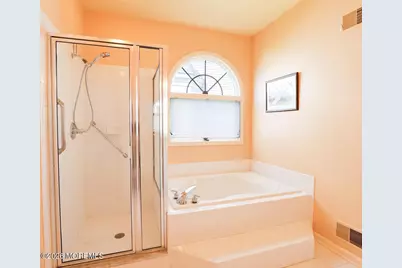 7 Sherwood Drive, Jamesburg, NJ 08831 - Photo 18