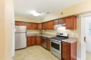5 Pennsylvania Dr, Matawan, NJ 07747 - Photo 10