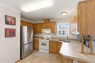 60 Mobile Ln, Toms River Township, NJ 08755 - Photo 6