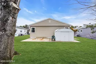 15 Roxton Pl, Toms River Township, NJ 08757 - Photo 18