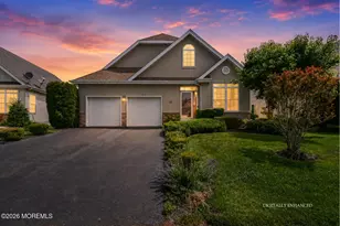 47 Yates Rd, Manalapan Township, NJ 07726 - Photo 2