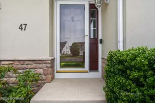 47 Yates Rd, Manalapan Township, NJ 07726 - Photo 4
