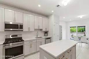123 N Zinfandel Rd, Lakewood, NJ 08701 - Photo 8