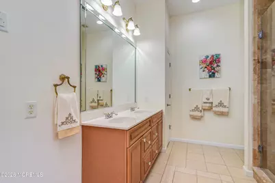 220 Lloyd Road, Aberdeen Township, NJ 07747 - Photo 18