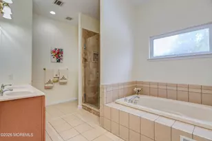 220 Lloyd Rd, Aberdeen Township, NJ 07747 - Photo 16