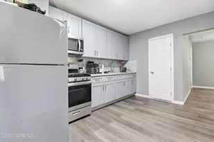 150 Terhune Ave, Jersey City, NJ 07305 - Photo 18