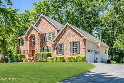 4 Scott Drive, Monroe Township, NJ 08831 - Photo 2