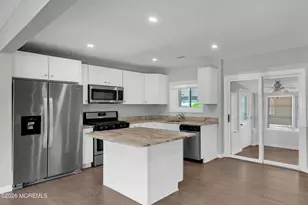 332 Beach Ave, Beachwood, NJ 08722 - Photo 6
