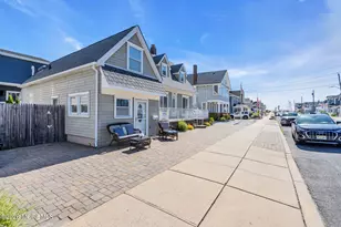 407 Grand Central Ave, Lavallette, NJ 08735 - Photo 18