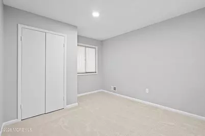 318 Middlewood Road, Middletown, NJ 07748 - Photo 16