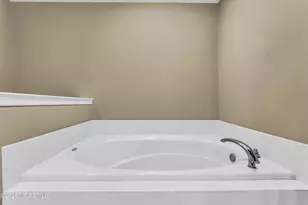 135 Brookfield Dr, Jackson, NJ 08527 - Photo 18