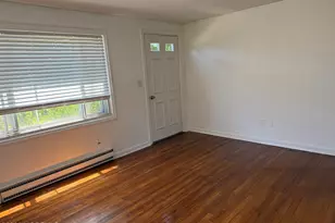 326 W Sylvania Ave, Neptune City, NJ 07753 - Photo 2