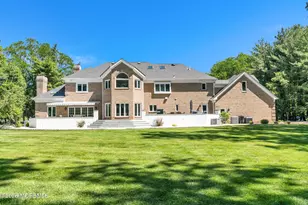 15 Brandywine Ln, Colts Neck Township, NJ 07722 - Photo 2