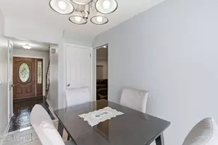 7 N Devon Dr, Manalapan Township, NJ 07726 - Photo 20
