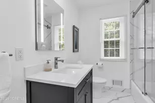 840 Nutswamp Rd, Red Bank, NJ 07701 - Photo 22