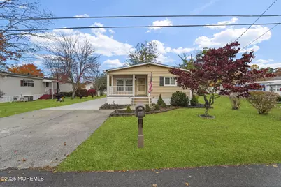 7 Longview Trail, Plumsted, NJ 08533 - Photo 2