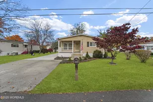 7 Longview Trail, Plumsted, NJ 08533 - Photo 2