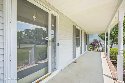 106 Brown Avenue, Lakehurst, NJ 08733 - Photo 4