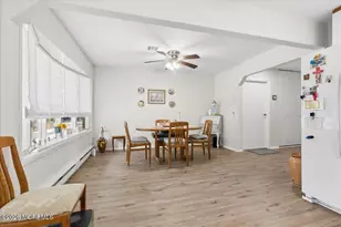 581A Lake Point Dr, Lakewood, NJ 08701 - Photo 8