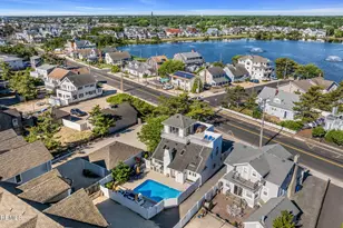 1322 Ocean Ave, Point Pleasant Beach, NJ 08742 - Photo 8