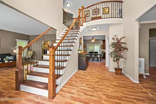 10 Burke Dr, Farmingdale, NJ 07727 - Photo 8