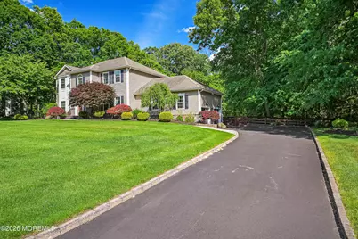 10 Burke Drive, Farmingdale, NJ 07727 - Photo 4
