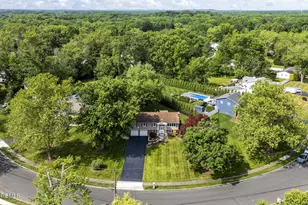 7 Saratoga Dr, Manalapan Township, NJ 07726 - Photo 42
