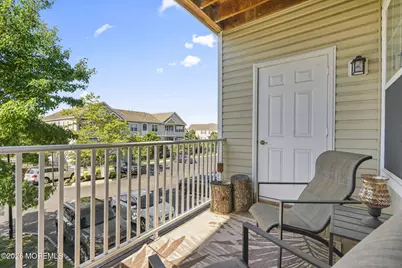 327 Mill Pond Way, Eatontown, NJ 07724 - Photo 24