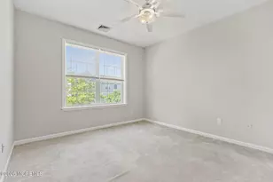 327 Mill Pond Wy, Eatontown, NJ 07724 - Photo 20