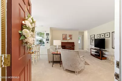 11 Boxwood Terrace #247, Red Bank, NJ 07701 - Photo 6