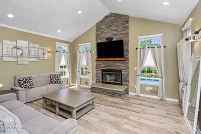 9 Trotter Way, Cream Ridge, NJ 08514 - Photo 18