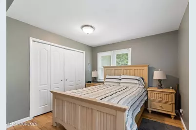90 Manalapan Avenue, Freehold, NJ 07728 - Photo 14