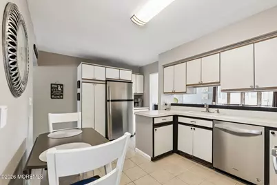 90 Manalapan Avenue, Freehold, NJ 07728 - Photo 6