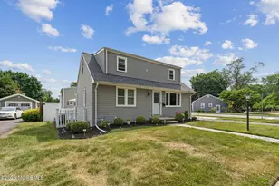 90 Manalapan Ave, Freehold, NJ 07728 - Photo 24