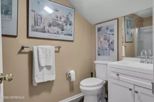 492 Bayberry Ct, Marlboro Township, NJ 07726 - Photo 28