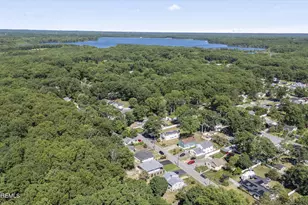 28 Pearl Dr, Howell Township, NJ 07731 - Photo 34
