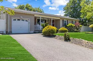 2115 Pineview Rd, Forked River, NJ 08731 - Photo 2