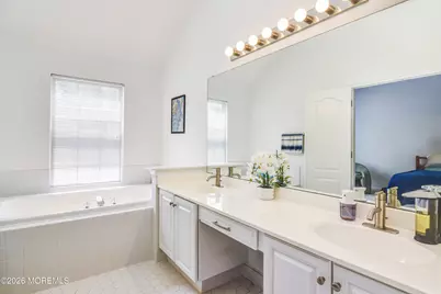 411 Perry Street, Morganville, NJ 07751 - Photo 28
