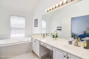 411 Perry St, Morganville, NJ 07751 - Photo 28