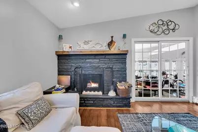 119 Valencia Drive, Brick, NJ 08723 - Photo 8