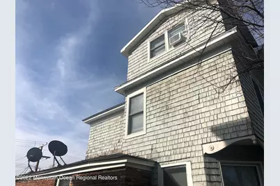 267 Roosevelt Avenue, Oakhurst, NJ 07755 - Photo 12
