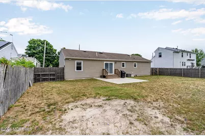 1516 Mizzen Avenue, Beachwood, NJ 08722 - Photo 42
