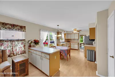 28 Nicole Court, Lakewood, NJ 08701 - Photo 16