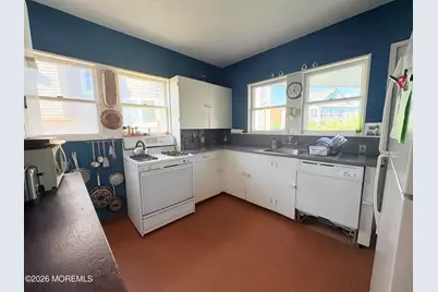 8202 Bay Terrace, Harvey Cedars, NJ 08008 - Photo 28