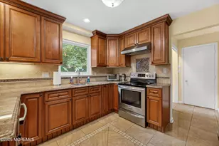 7 Kingston Terrace, Morganville, NJ 07751 - Photo 18